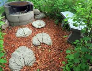 Make leaf stepping stones