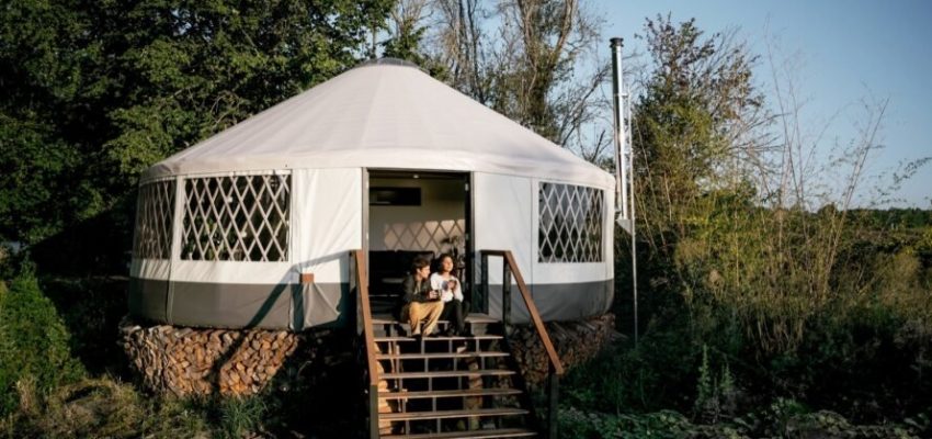 Step by step yurt build