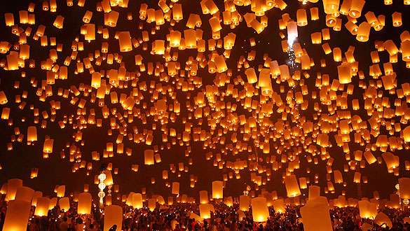 lantern-festival-chiang-mai